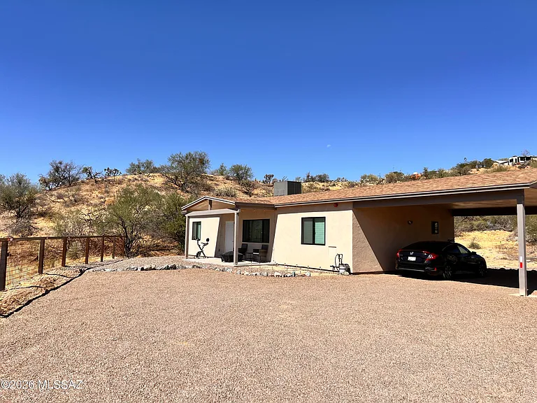 15235 N Lago Del Oro Pkwy — Photo 1