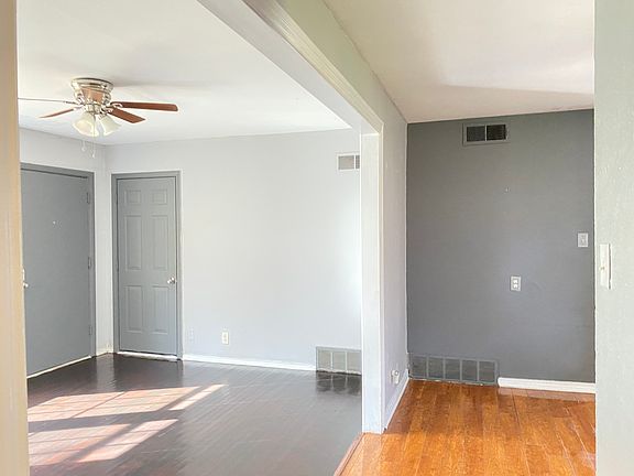 2nd image of 320 Harrison Ln