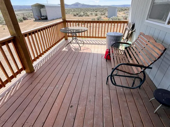 86513 Timothy Ln, Christmas Valley, OR 97641