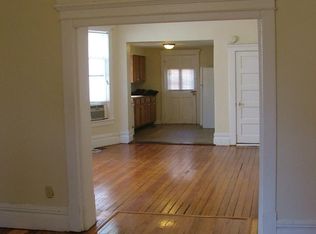 411 E Maxwell St #1, Lexington, KY 40508