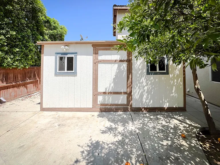 7905 Leway Dr — Photo 66