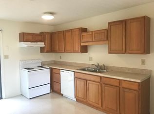 425 Ritter Dr APT B, Fayetteville, NC 28314