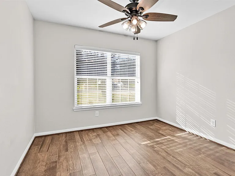 30822 W Lost Creek Blvd — Photo 5