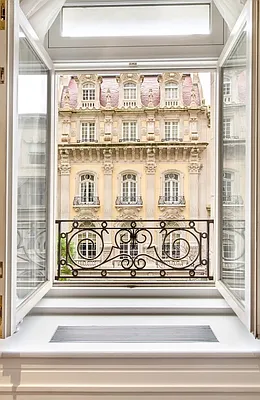 Rented by Compass | media 4