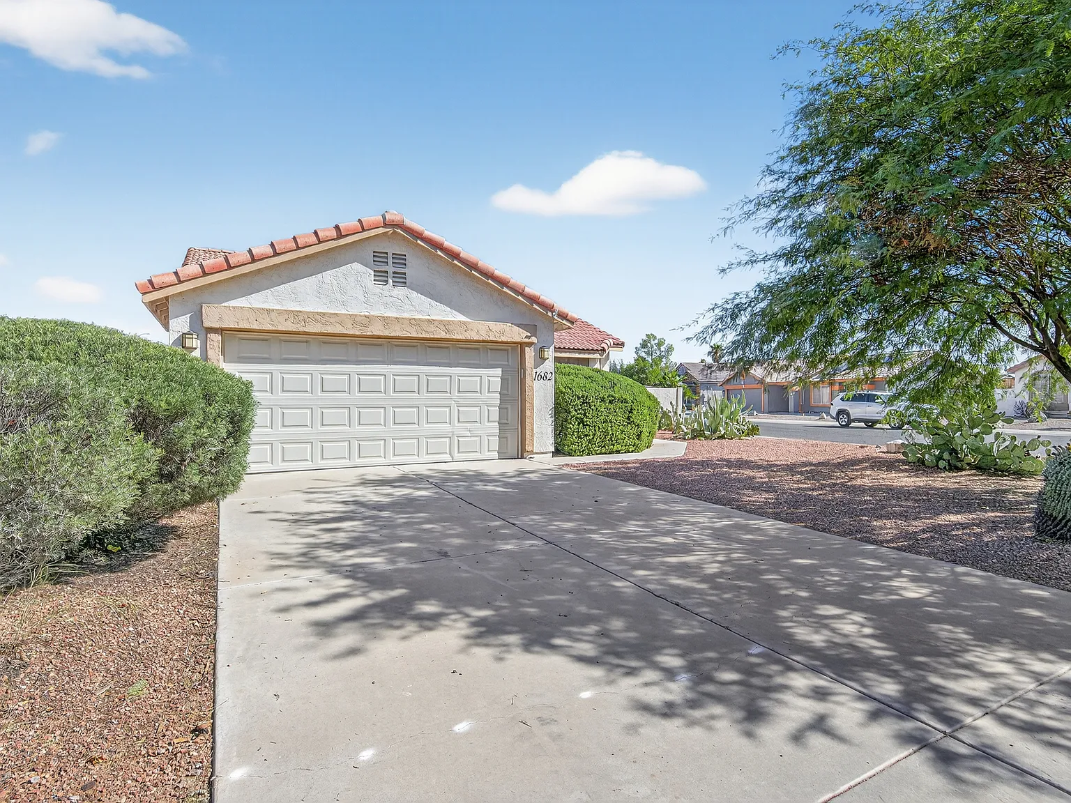 3 bed, 1494 sqft, $2,400 — Photo 3