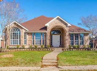2308 Austin Dr, Mesquite, TX 75181