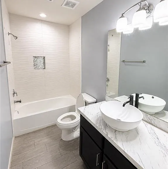 5206 Murillo St #2 — Photo 6