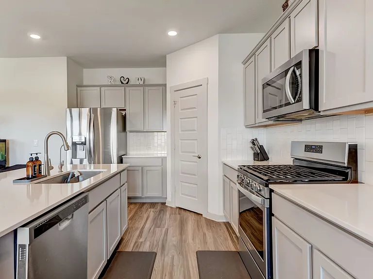 109 Cupreata Ln — Photo 14