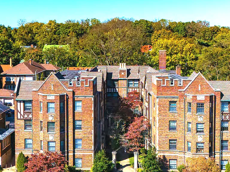 Cherokee Park Place — Photo 3