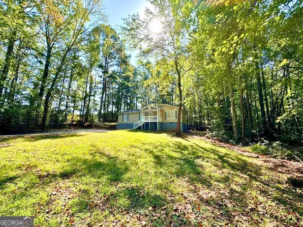 766 Country Club Rd, Newnan, GA 30263