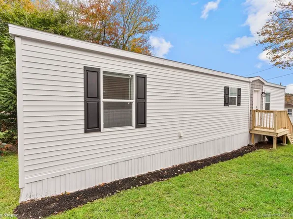 55 Sugar Street #5, Newtown, CT 06470