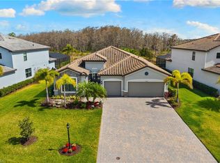 19613 The Place BLVD, ESTERO, FL 33928