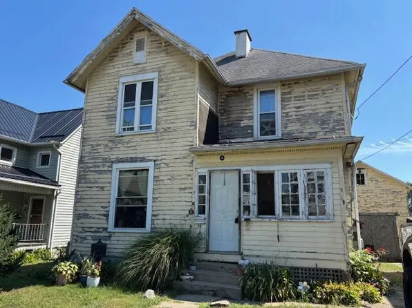 58 N Pine St, Newark, OH 43055