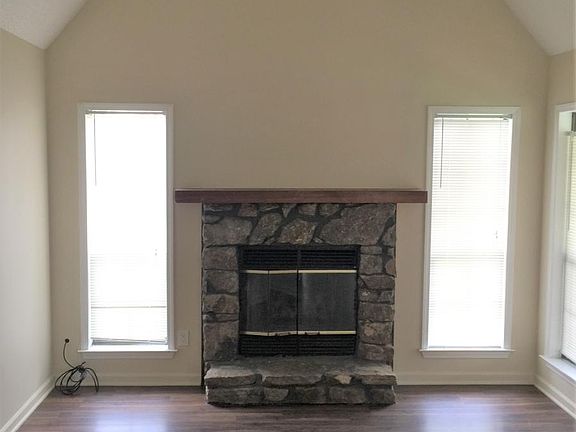 5th image of 3415 Windy Hollow Cir