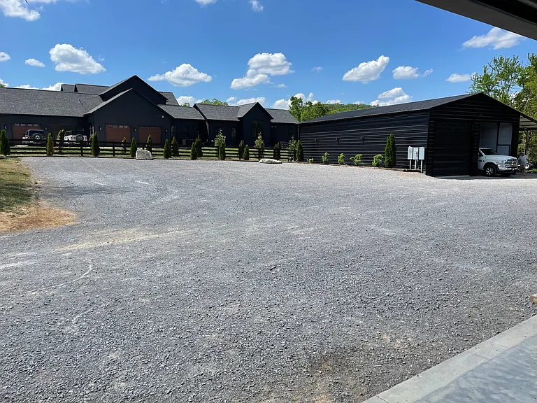 Sanford Rd — Photo 18