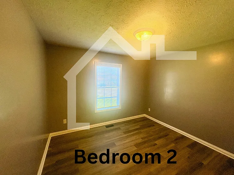 4709 Rathbone Dr — Photo 9
