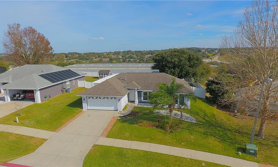 1st image of 958 Forest Hill Dr