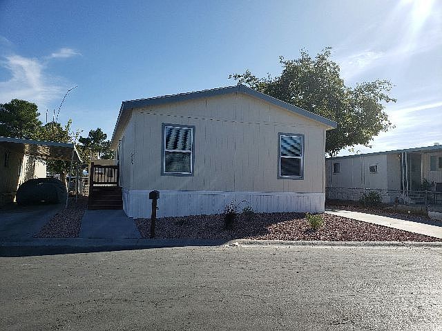 1st image of 1624 Palm St Unit 289