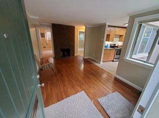 1021 N 50th St, Seattle, WA 98103