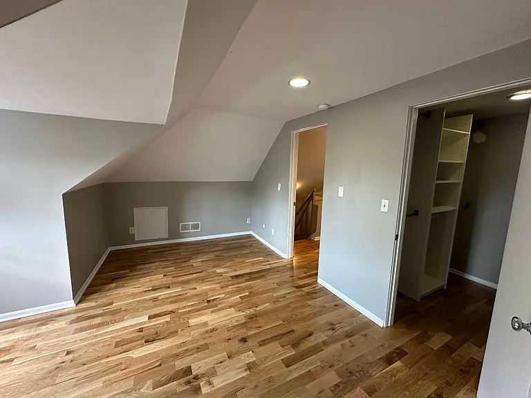 Collins Ave 241-243 MLR — Photo 21