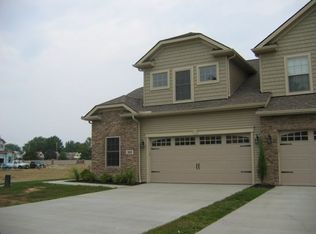 298 Lakewick Ln, Willowick, OH