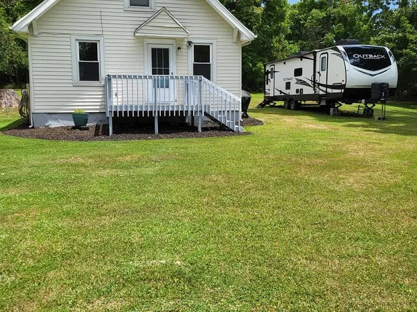 696 Dalewood Ave, Salem, VA 24153