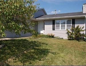 1st image of 2592 Bluffside Dr