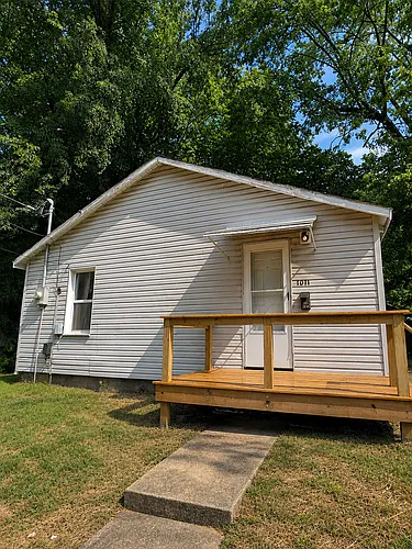 1011 W Elm Arc Photo 1