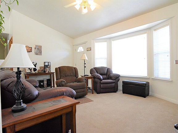 3rd image of 2960 S Carolyn Ln