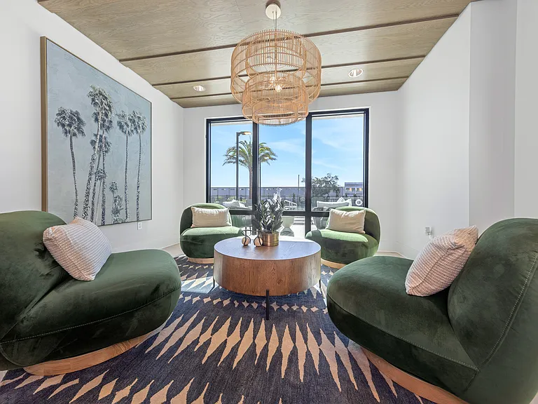 Lounge Area