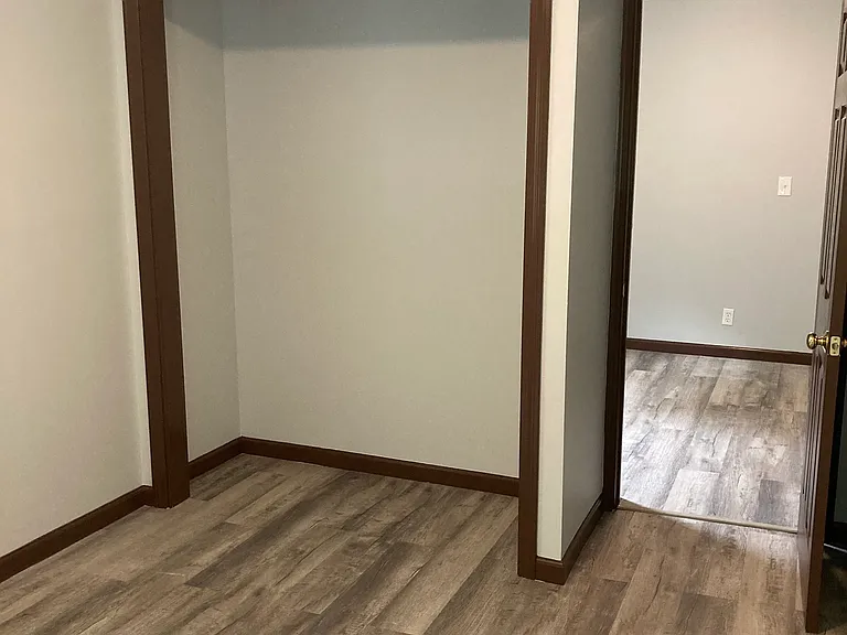 10 Phelps Ln — Photo 26