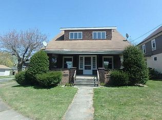 637 Park Ave, Farrell, PA 16121