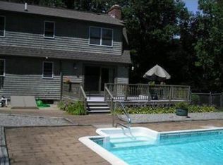 43 Balcom Rd, Foster, RI 02825