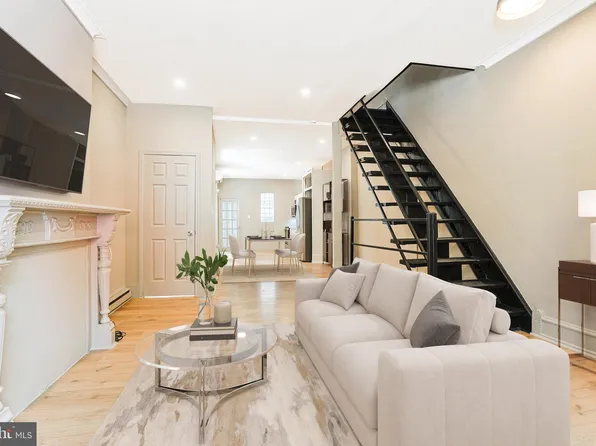 2050 W Boston St, Philadelphia, PA 19132