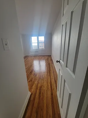 Sold by Voro Purple LLC | media 30