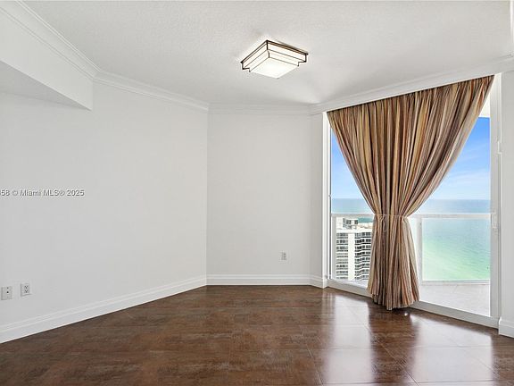 4th image of 16699 Collins Ave APT 3406