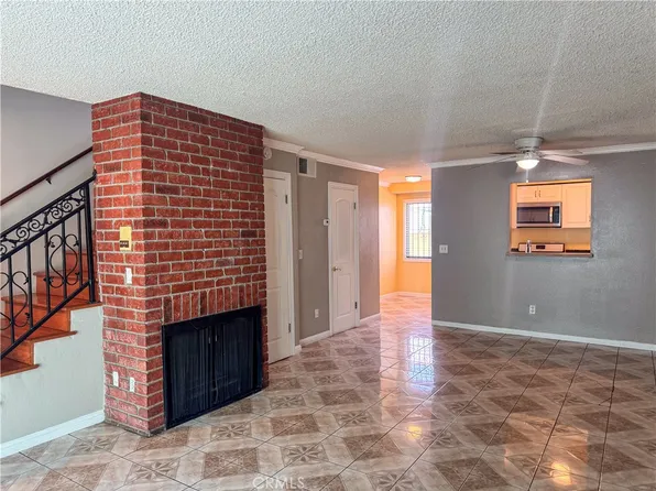 9019 Cedros Ave APT 12, Panorama City, CA 91402