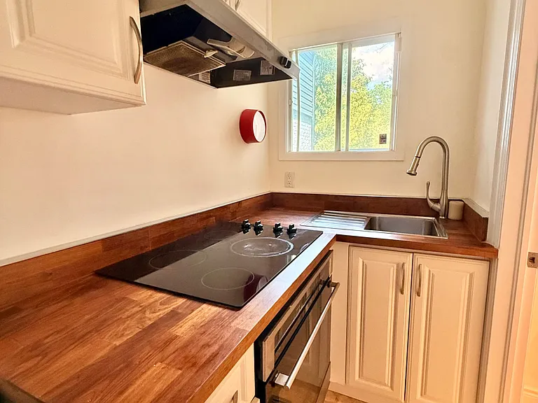 2197 Munns Ave — Photo 32