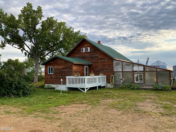 214 Parker St, Alamo, ND 58830