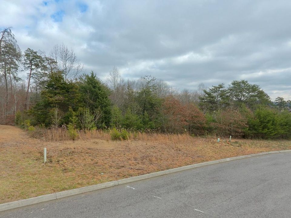 2nd image of 6924 Harvest Grove Ln