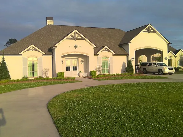 143 Sportsman St, Houma, LA 70360