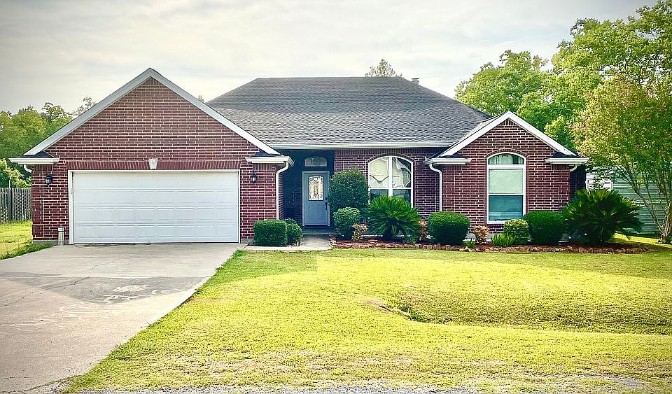 1st image of 929 Suncrest Dr