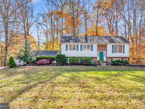 45 Longleaf Ln, Bear, DE 19701