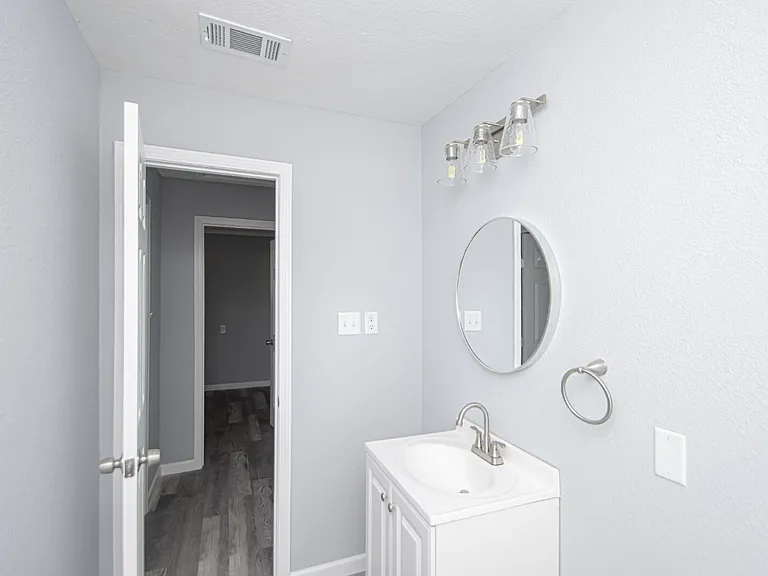 35 Hiland Pl #B — Photo 24