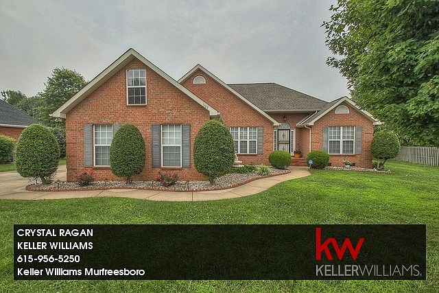 1st image of 309 Robert E Lee Ln