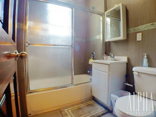 Rented by Alpha Properties NYC I LLC | media 9