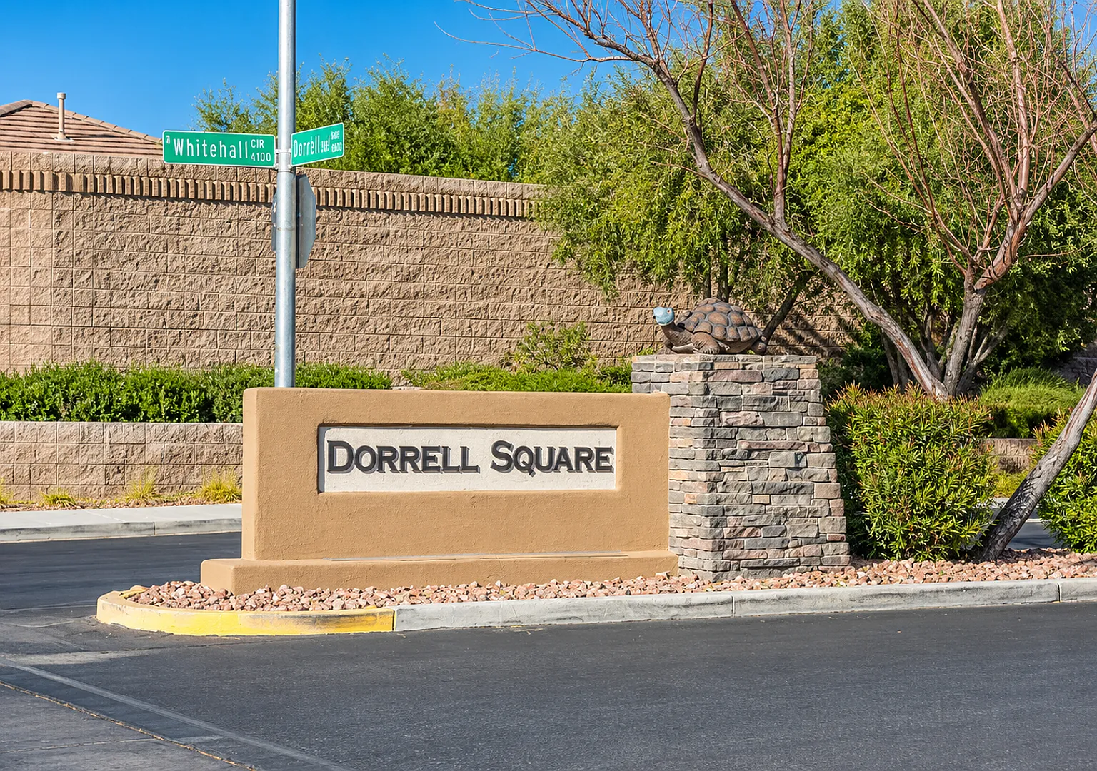 Large 3bd, 2 ba, 2 car 1235 sqft home — Photo 2