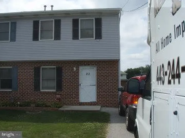 23 Lumber St, Littlestown, PA 17340