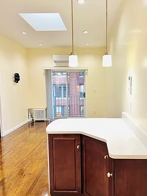 Rented by Compass | media 1