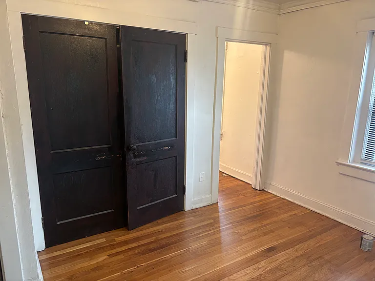 3827 Terrace St — Photo 9